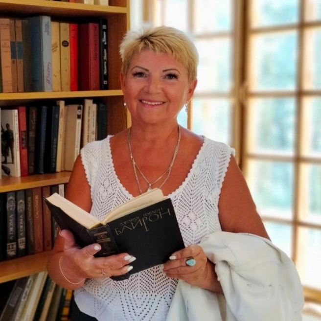 Лопатина Светлана Николаевна.